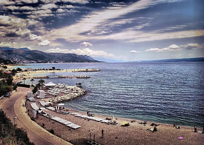 Luxury Seaside Apartman