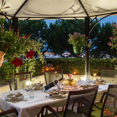 Luxury Seaside דירה