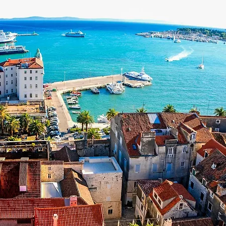 Luxury Seaside Apartmán *