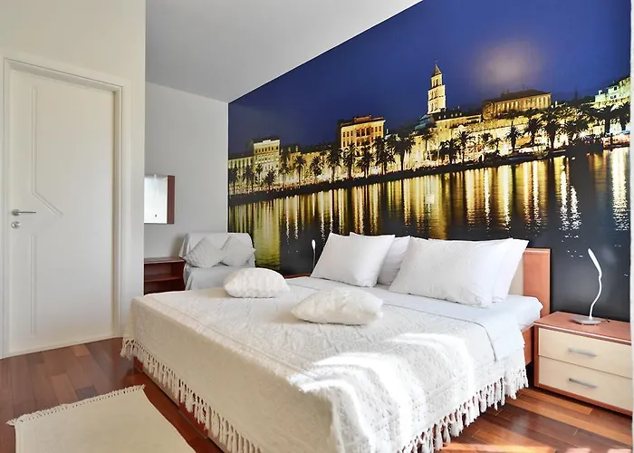 Luxury Seaside Split