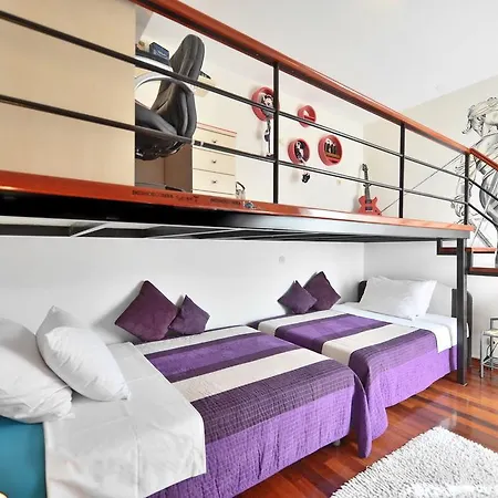 Luxury Seaside سبليت