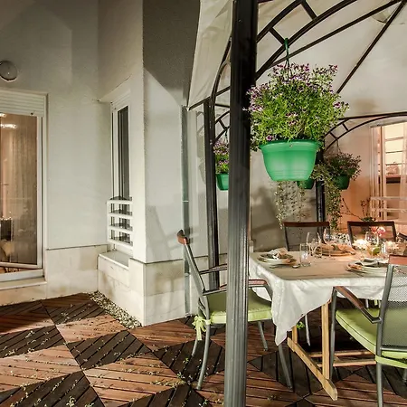 Luxury Seaside شقة سبليت